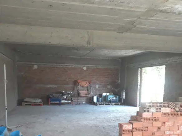 Building In Metamorfosi, Greece (740 M²)