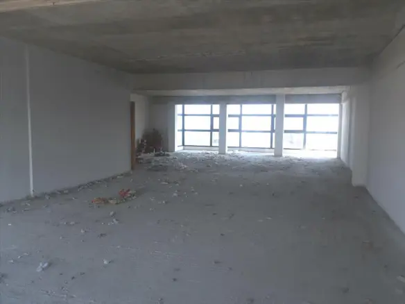 Building In Metamorfosi, Greece (1.460 M²)