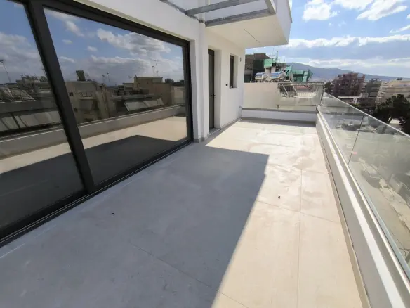 3-bedroom Duplex In Glyfada, Greece (142 M²)