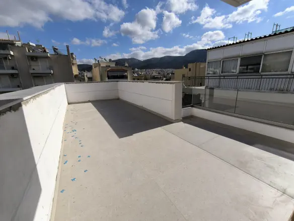 3-bedroom Duplex In Glyfada, Greece (142 M²)
