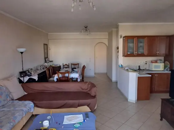 6-bedroom Building In Koropi, Greece (400 M²)