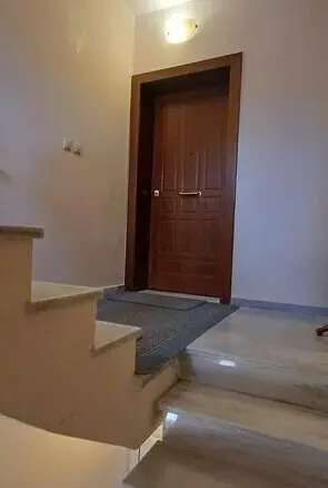 6-bedroom Building In Koropi, Greece (400 M²)