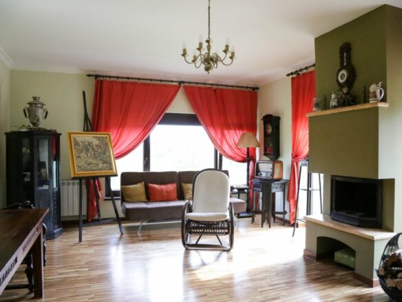 Owner: Unique 8,000sqm Luxury Estate – Restored Heritage Cottage & Modern Design Villa, Muscel Area