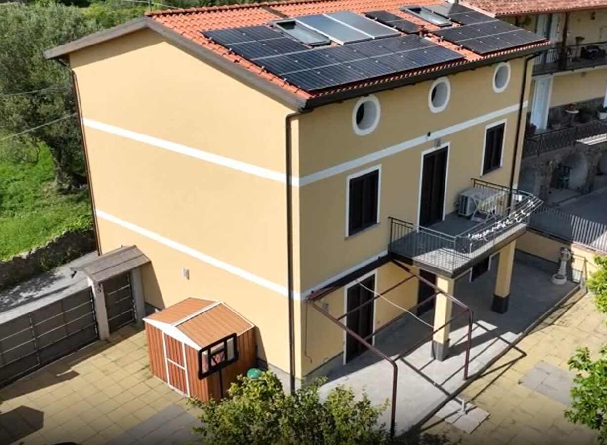 Villa Con Giardino Nel Parco Del Cilento – Vallo Della Lucania (sa)