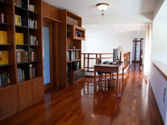Villa In Eleitheres, Greece (613 M²)
