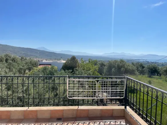 Detached House In Messapia, Greece (150 M²)