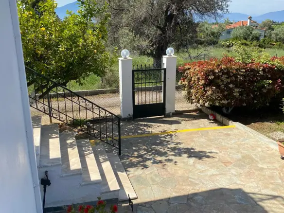Detached House In Messapia, Greece (150 M²)