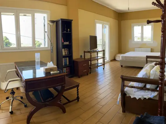 Detached House In Messapia, Greece (150 M²)