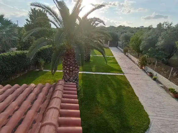 Detached House In Anthidonos, Greece (143 M²)