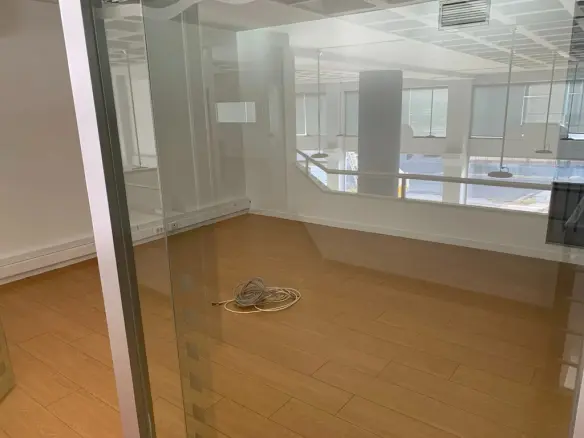 Building In Petralona, Greece (600 M²)