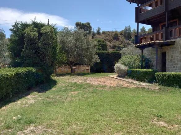 3-bedroom Detached House In Xilokastro, Greece (200 M²)