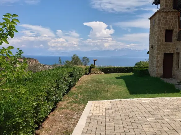 3-bedroom Detached House In Xilokastro, Greece (200 M²)