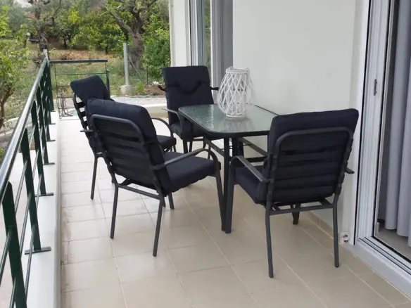 3-bedroom Detached House In Diakopto, Greece (132 M²)