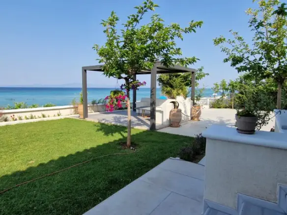 4-bedroom Villa In Kassandra, Greece (115 M²)