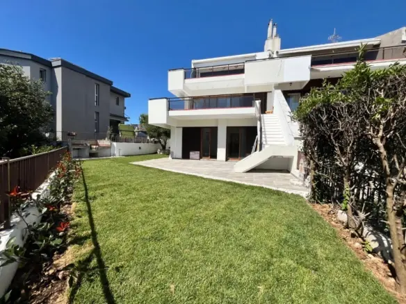 Maisonette In Panorama, Greece (185 M²)