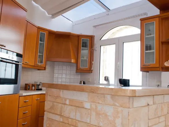 Complex In Poligiros, Greece (800 M²)