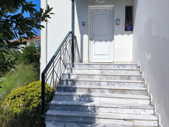 2-bedroom Flat In Elafina, Greece (86 M²)