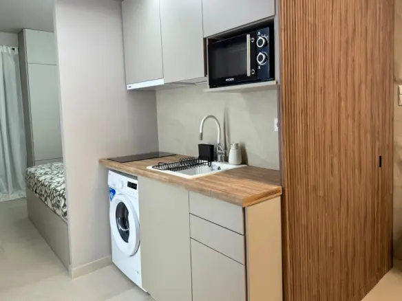 1-bedroom Flat In Center Of Thessaloniki, Greece (32 M²)