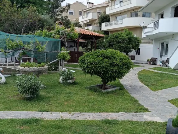 Building In Eleitheres, Greece (240 M²)