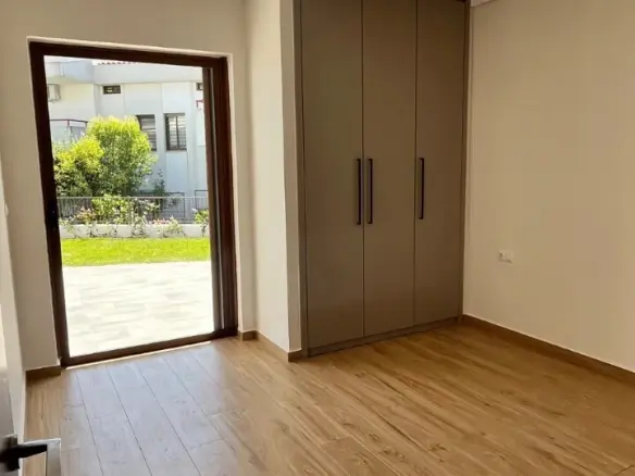 Maisonette In Panorama, Greece (185 M²)
