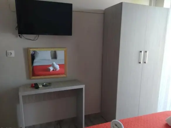 Hotel In Sithonia, Greece (386 M²)