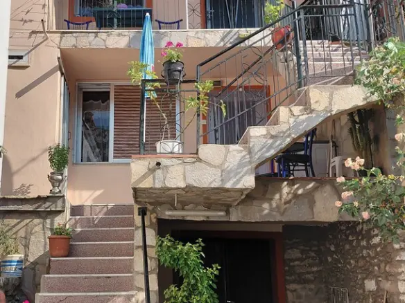 Detached House In Thasos, Greece (135 M²)