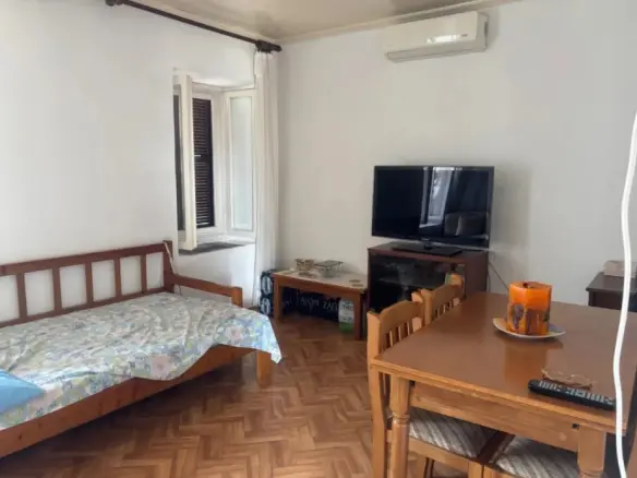 Building In Sithonia, Greece (130 M²)