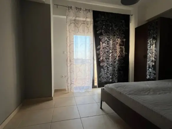 Flat In Menemeni, Greece (70 M²)