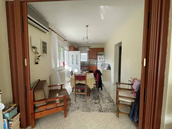 Building In Eleitheres, Greece (240 M²)