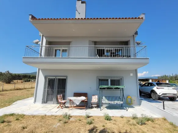 4-bedroom Detached House In Thermi, Greece (320 M²)