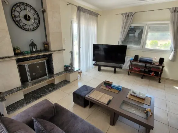 4-bedroom Detached House In Thermi, Greece (320 M²)