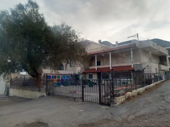 Flat In Greece (600 M²)