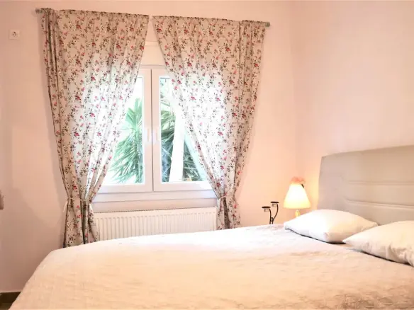 Flat In Greece (58 M²)