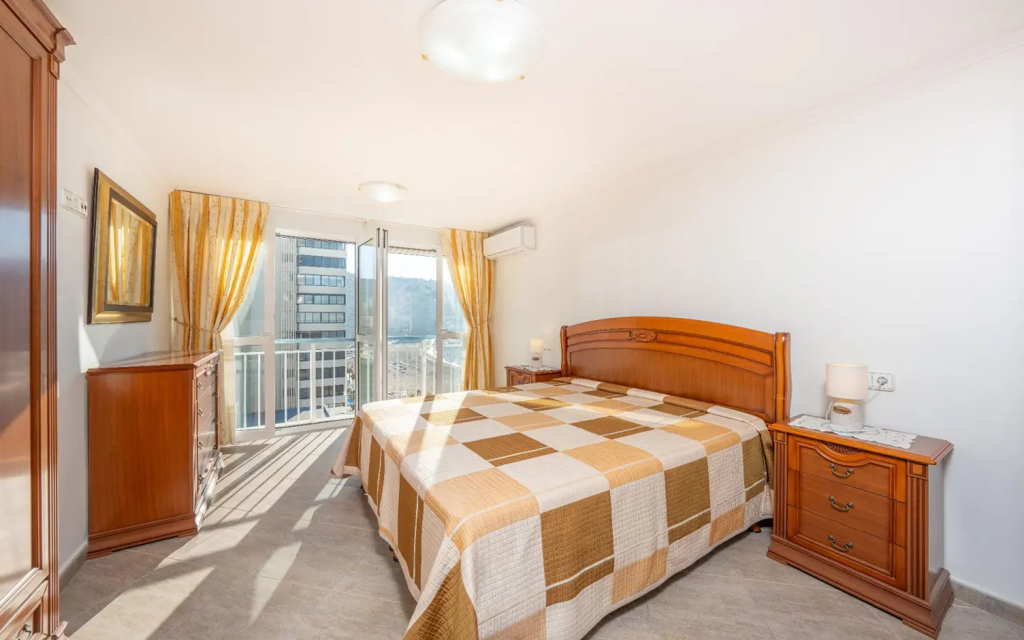 Apartment Of 100 M² In Madrid