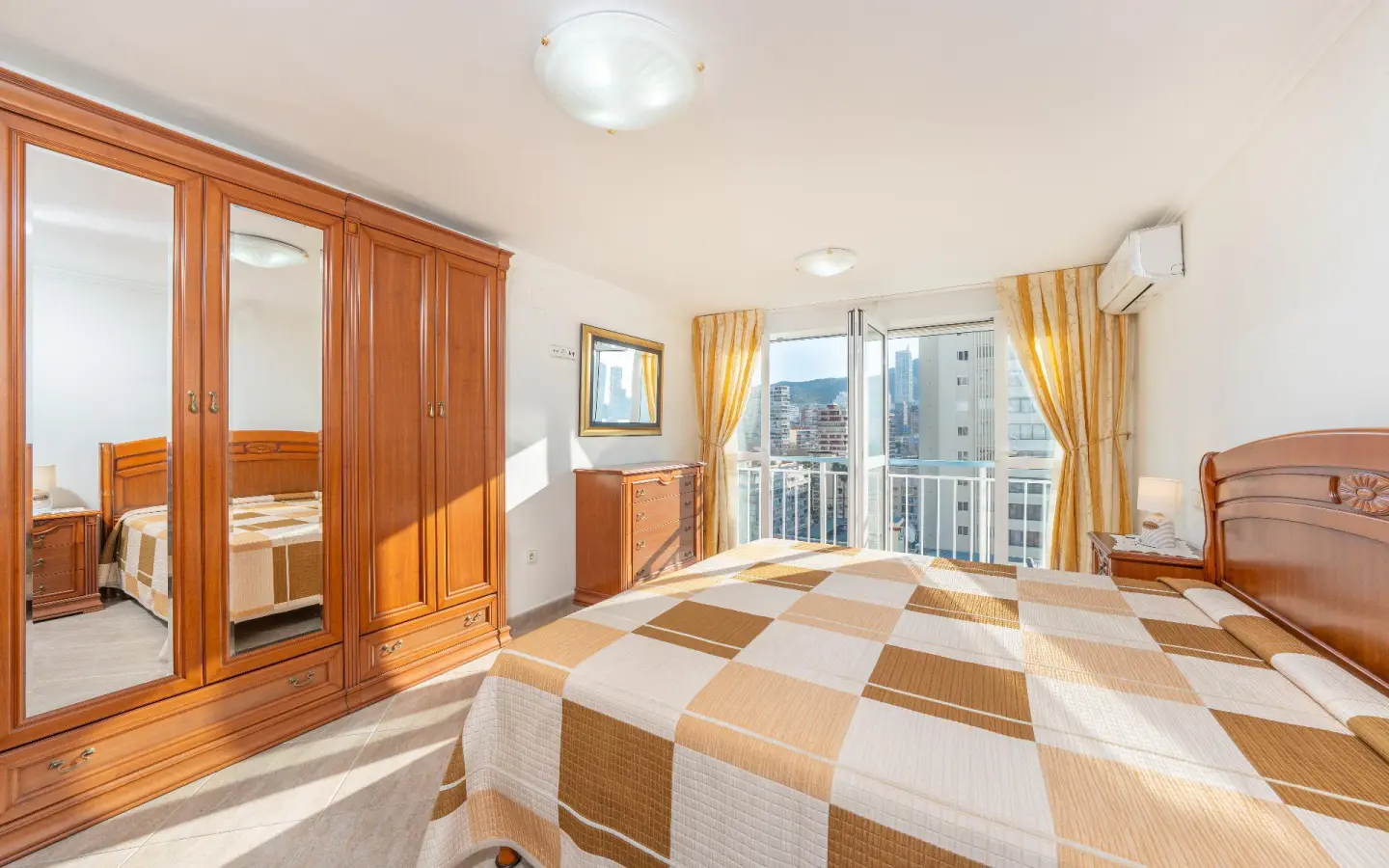 Apartment Of 100 M² In Madrid