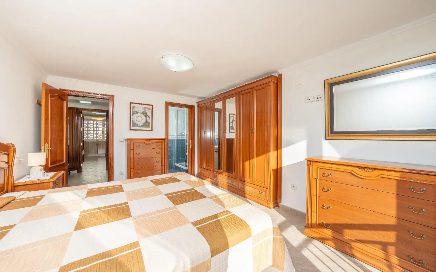 Apartment Of 100 M² In Madrid