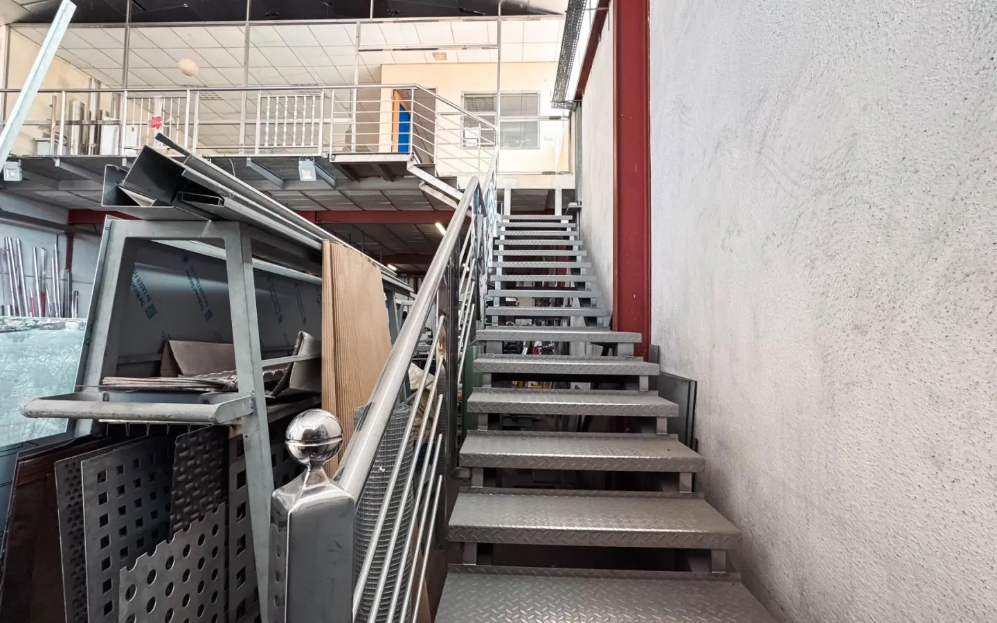 Industrial Unit In Finestrat, Spain (352 M²)