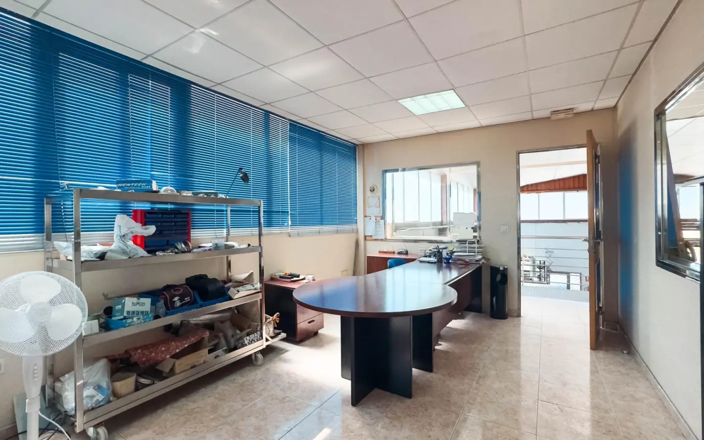Industrial Unit In Finestrat, Spain (352 M²)