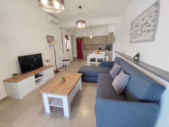 Beautiful Residence In The Traditional Village Of Kouse Crete.