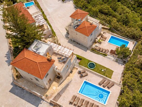 Maroulas – Rethymno Complex Of Three Independent Villas For Sale.
