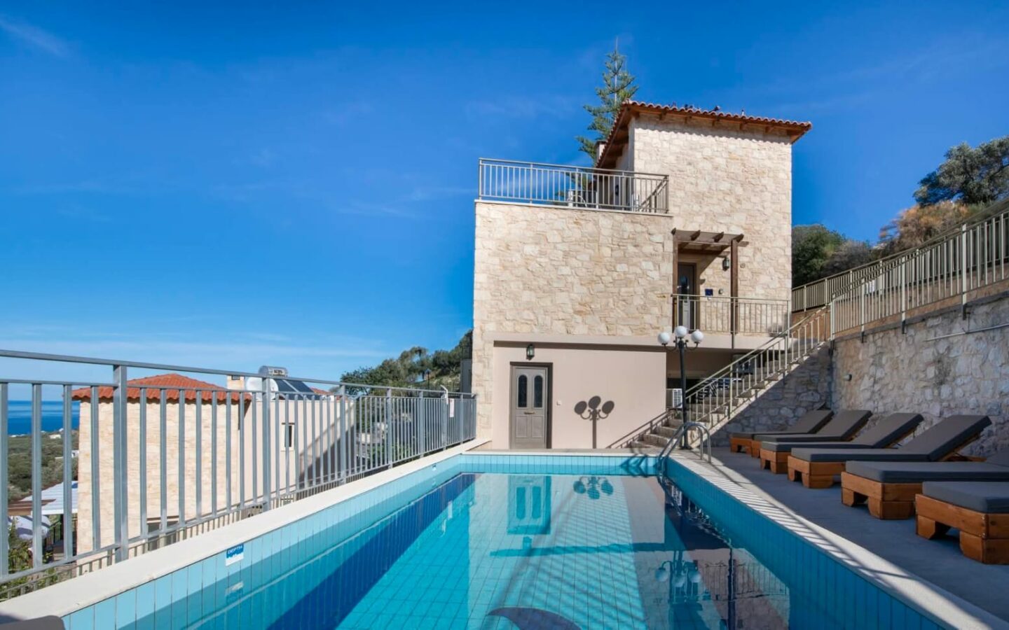 Maroulas – Rethymno Complex Of Three Independent Villas For Sale.