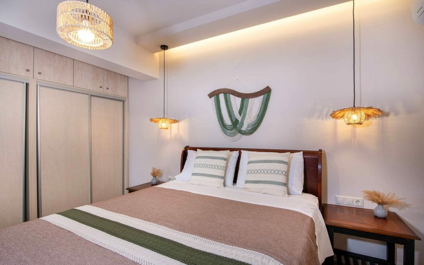 Maroulas – Rethymno Complex Of Three Independent Villas For Sale.