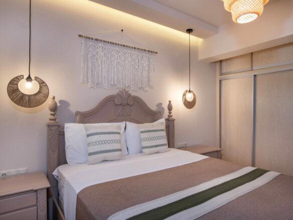 Maroulas – Rethymno Complex Of Three Independent Villas For Sale.