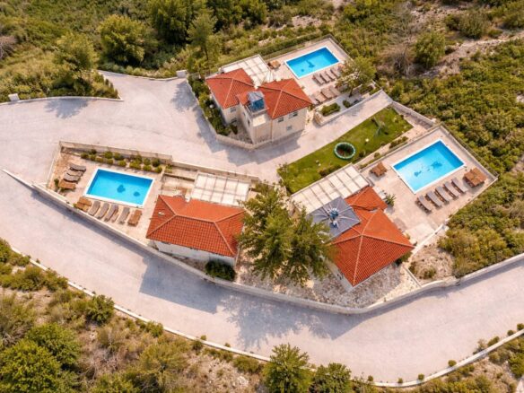 Maroulas – Rethymno Complex Of Three Independent Villas For Sale.