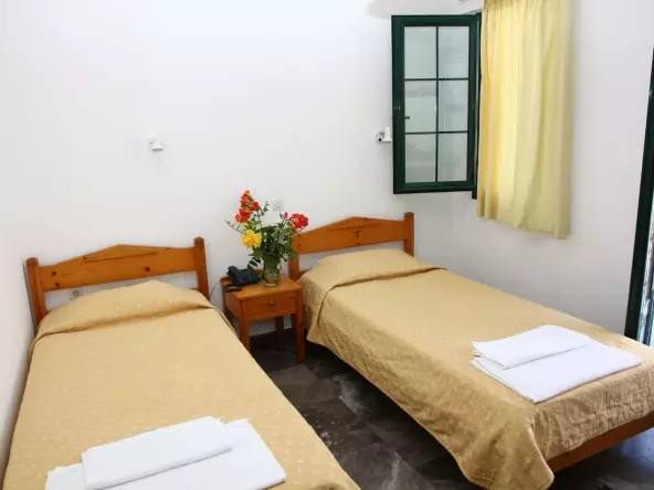 apartment-old-7-592×444