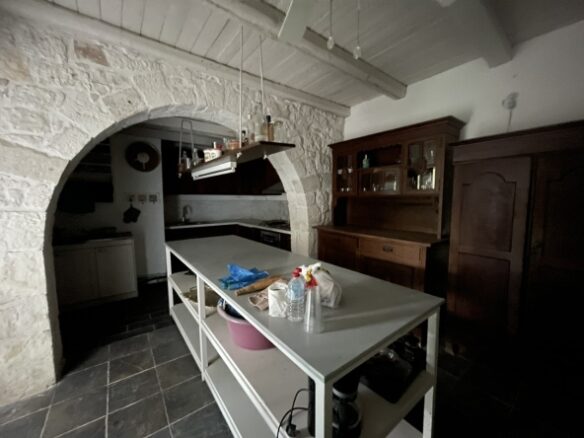 Excellent Property In Sarcho Village, Heraklion Crete.