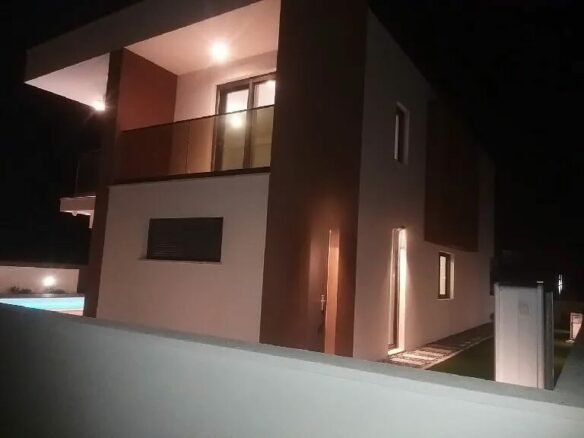 Modern Villa With Pool In Privlaka – Only 300 M From The Sea And Sandy Beaches