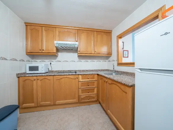 2-bedroom Apartment In Villajoyosa, Spain (76 M²)