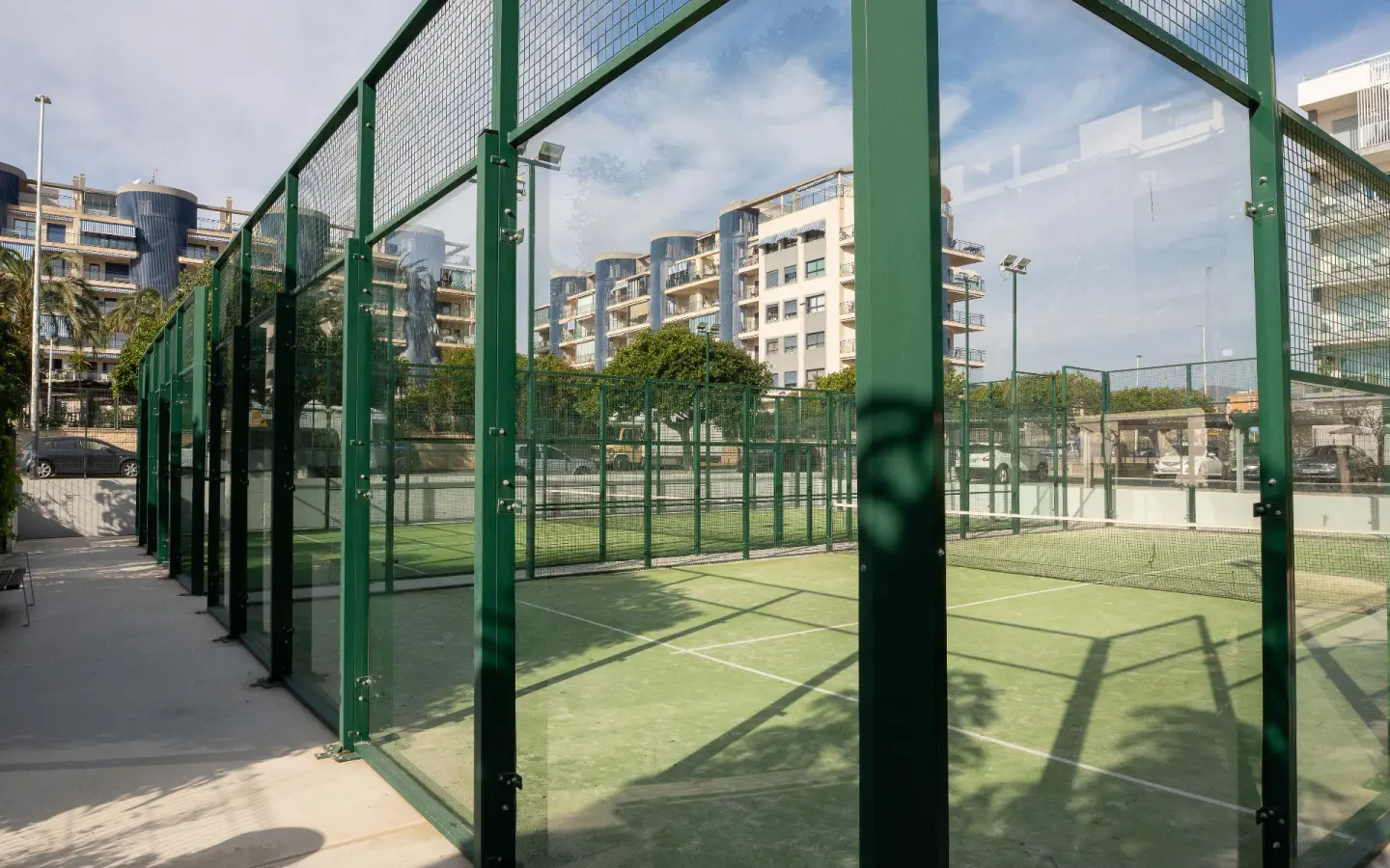 Commercial Unit 122 M² In Villajoyosa, Spain
