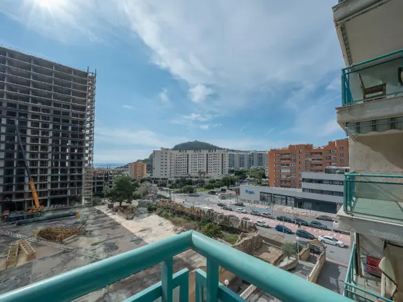 2-bedroom Apartment In Villajoyosa, Spain (76 M²)